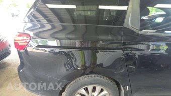 2019 Kia Sedona LX 120.5" WB - miniatura 25