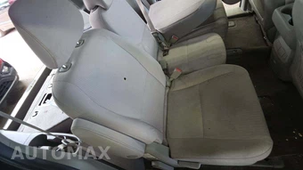 2019 Kia Sedona LX 120.5" WB - miniatura 27