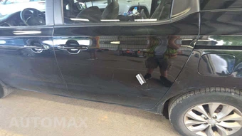 2019 Kia Sedona LX 120.5" WB - miniatura 42