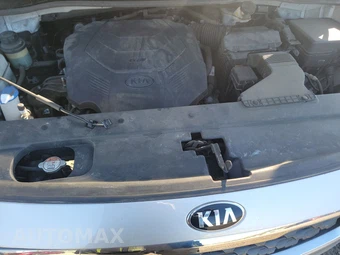 2019 Kia Sedona LX 120.5" WB – miniatura 16