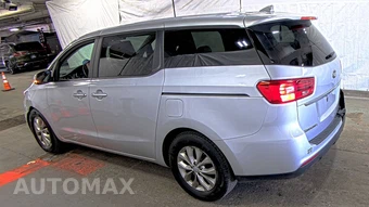 2019 Kia Sedona LX 120.5" WB – miniatura 6