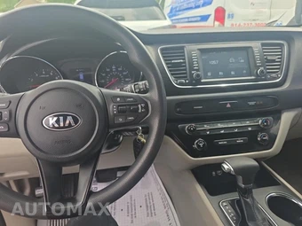 2019 Kia Sedona LX 120.5" WB - miniatura 14