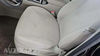 2019 Kia Sedona LX 120.5" WB - miniatura 25