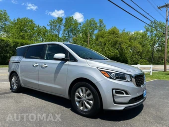 2019 Kia Sedona LX 120.5" WB