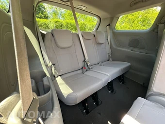 2019 Kia Sedona LX 120.5" WB - miniatura 32