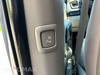2019 Kia Sedona LX 120.5" WB - miniatura 35