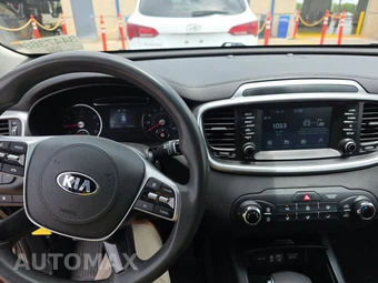 2019 Kia Sorento L – miniatura 11