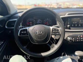 2019 Kia Sorento L - miniatura 16