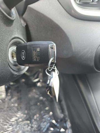 2019 Kia Sorento LX – miniatura 8