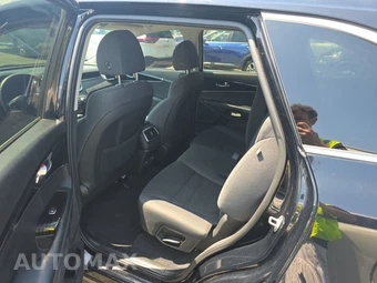 2019 Kia Sorento LX – miniatura 13