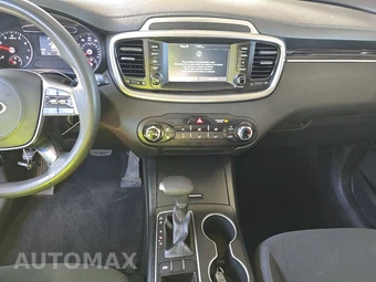 2019 Kia Sorento LX – miniatura 11