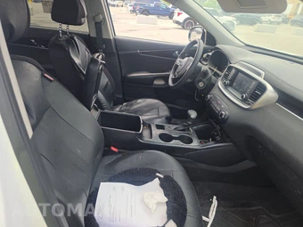 2019 Kia Sorento LX – miniatura 8
