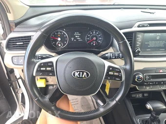 2019 Kia Sorento LX - miniatura 10