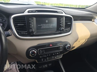 2019 Kia Sorento LX - miniatura 11