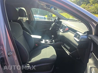 2019 Kia Sorento LX – miniatura 8