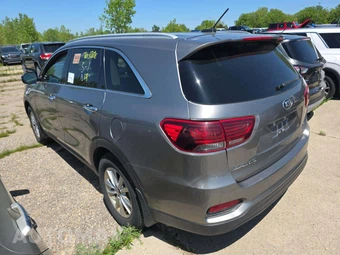 2019 Kia Sorento LX – miniatura 2