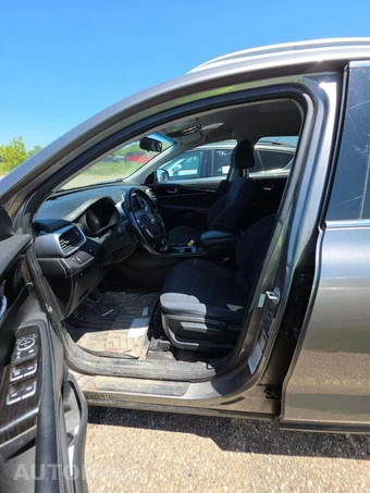 2019 Kia Sorento LX – miniatura 6