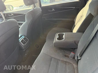 2019 Kia Sorento LX V6 - miniatura 9