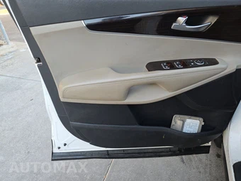 2019 Kia Sorento LX V6 - miniatura 9