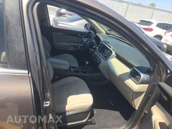 2019 Kia Sorento LX V6 - miniatura 8
