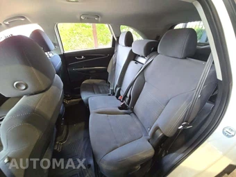 2019 Kia Sorento LX V6 - miniatura 13