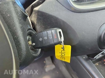 2019 Kia Sorento LX V6 – miniatura 8