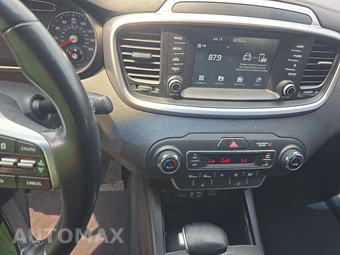 2019 Kia Sorento S V6 – miniatura 11