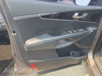 2019 Kia Sorento S V6 – miniatura 9