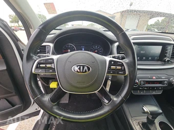 2019 Kia Sorento S V6 – miniatura 10