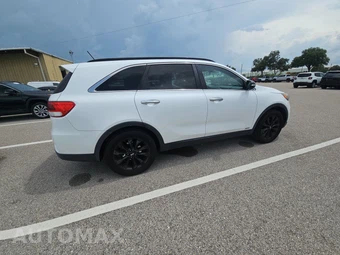 2019 Kia Sorento S V6 – miniatura 4