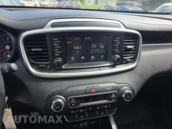 2019 Kia Sorento S V6 – miniatura 10
