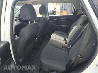 2019 Kia Sorento S V6 – miniatura 13