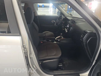 2019 Kia Soul - miniatura 8