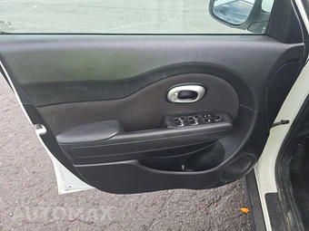 2019 Kia Soul – miniatura 9