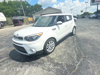 2019 Kia Soul +