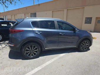 2019 Kia Sportage EX - miniatura 4