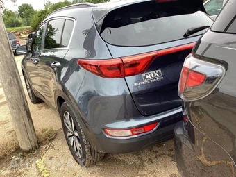 2019 Kia Sportage EX - miniatura 3