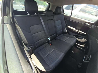 2019 Kia Sportage LX – miniatura 16