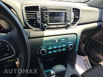 2019 Kia Sportage LX – miniatura 10