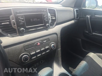 2019 Kia Sportage LX – miniatura 11