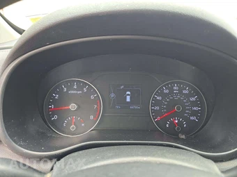 2019 Kia Sportage LX – miniatura 9