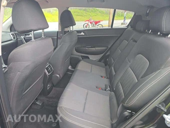 2019 Kia Sportage LX - miniatura 13