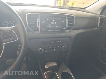 2019 Kia Sportage LX – miniatura 11