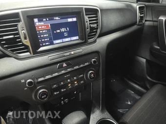 2019 Kia Sportage LX – miniatura 11