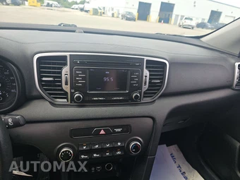 2019 Kia Sportage LX – miniatura 11
