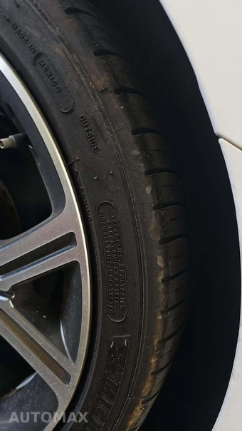 2019 Kia Stinger AWD GT2 – miniatura 21