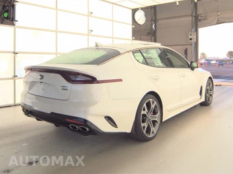 2019 Kia Stinger AWD GT2 – miniatura 4