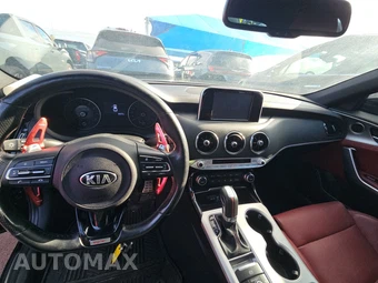2019 Kia Stinger GT - miniatura 11