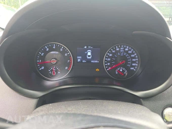 2019 Kia Stinger GT – miniatura 9
