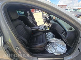 2019 Kia Stinger GT2 - miniatura 18
